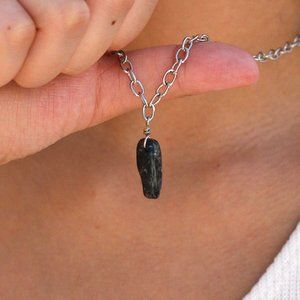 Black Quartz Bulky Chain Necklace